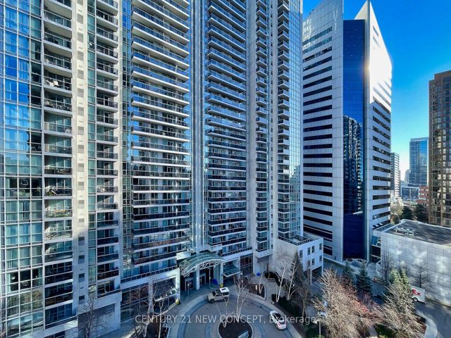 1112 - 155 Beecroft Rd