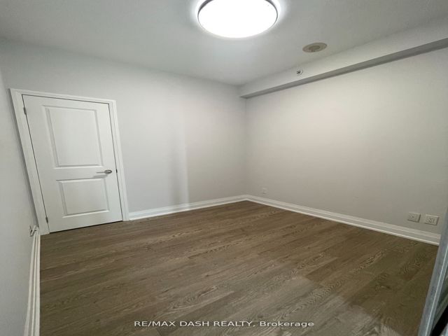 708 - 8 Mercer St