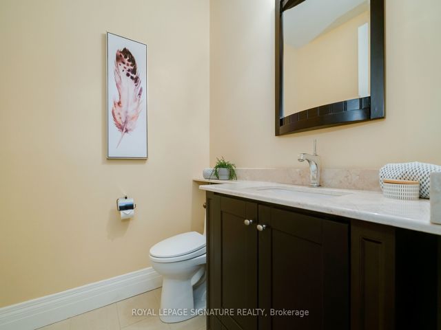 1110 - 20 Bloorview Pl