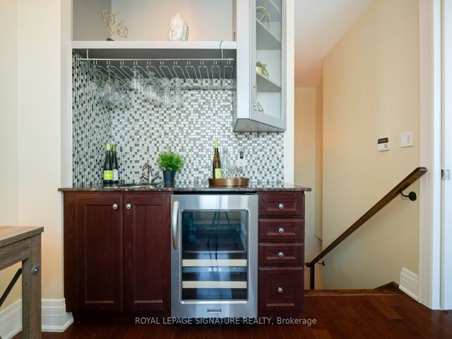 1110 - 20 Bloorview Pl