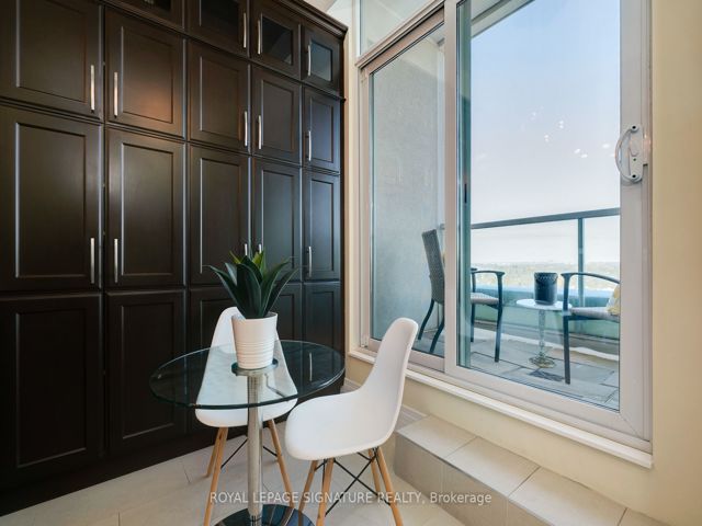 1110 - 20 Bloorview Pl