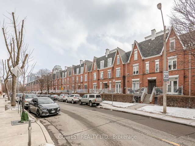 4505 - 45 Sudbury St