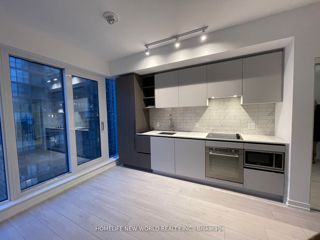 2003 - 55 Mercer St