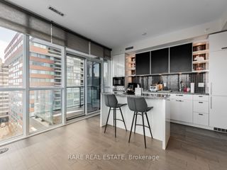 803 - 32 Davenport Rd