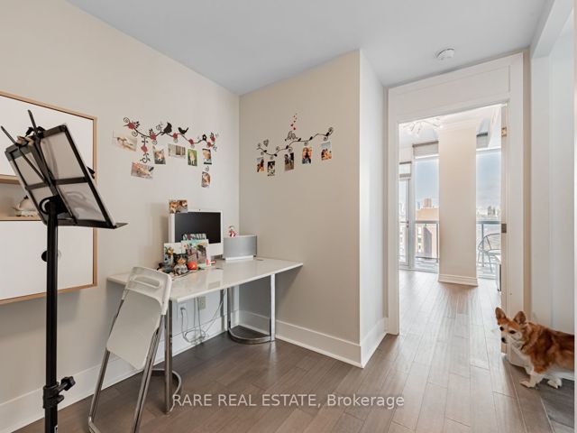 803 - 32 Davenport Rd