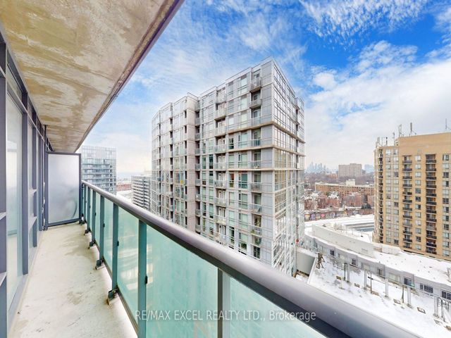 1920 - 36 Lisgar St