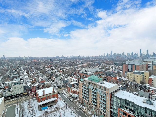 1920 - 36 Lisgar St