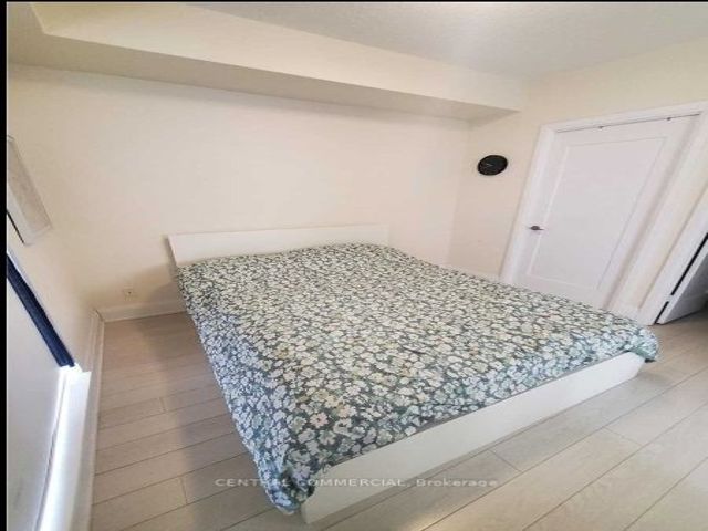 1212 - 120 Harrison Garden Blvd E