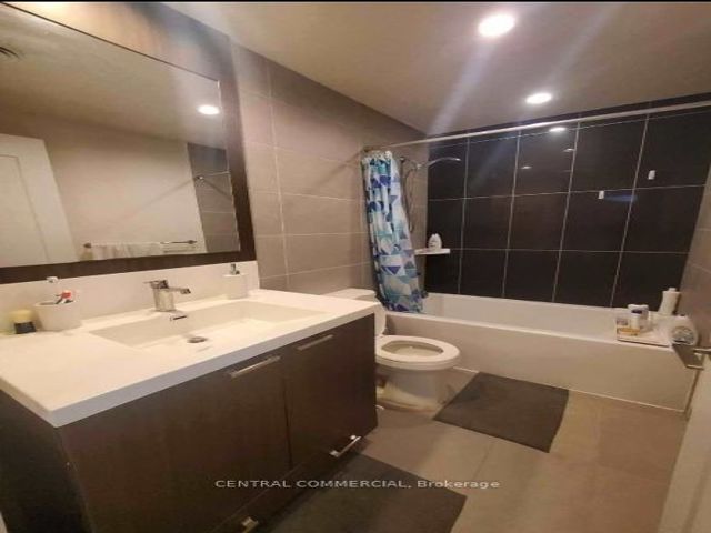 1212 - 120 Harrison Garden Blvd E