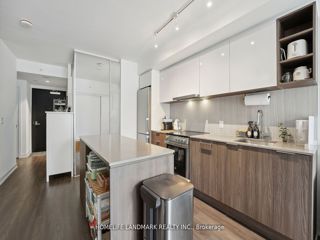 359 - 31 Tippett Rd