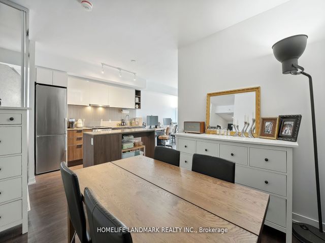 359 - 31 Tippett Rd