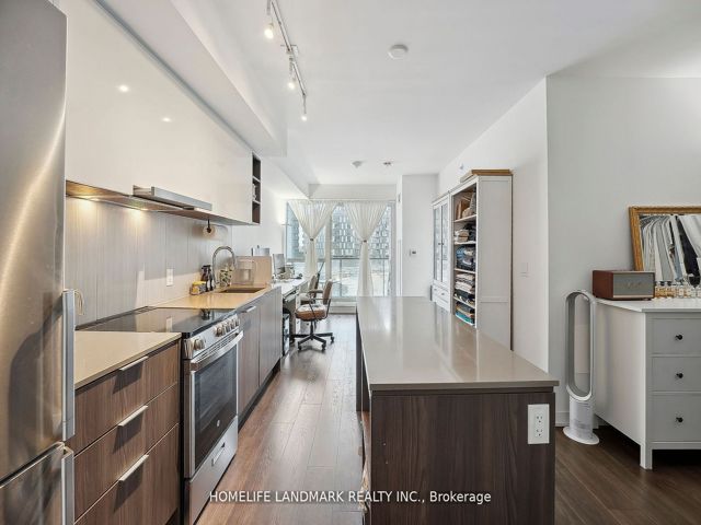 359 - 31 Tippett Rd
