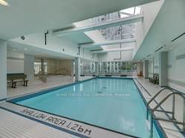 1012 - 18 Yonge St