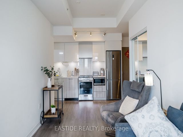 2610 - 251 Jarvis St