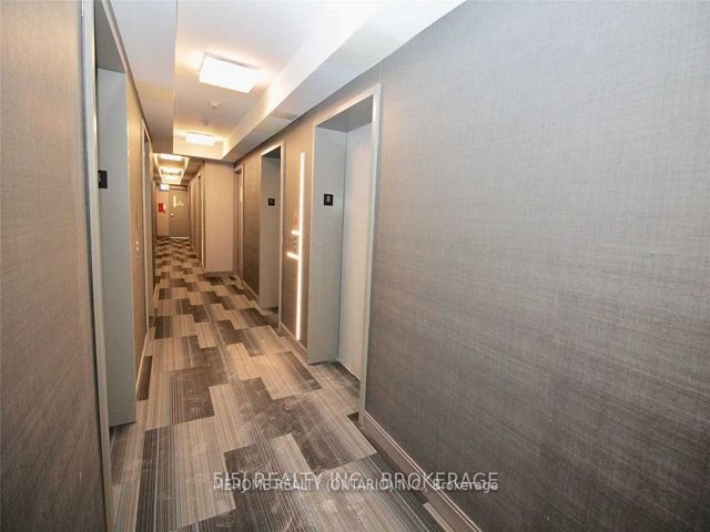 #2310 - 181 Dundas St E