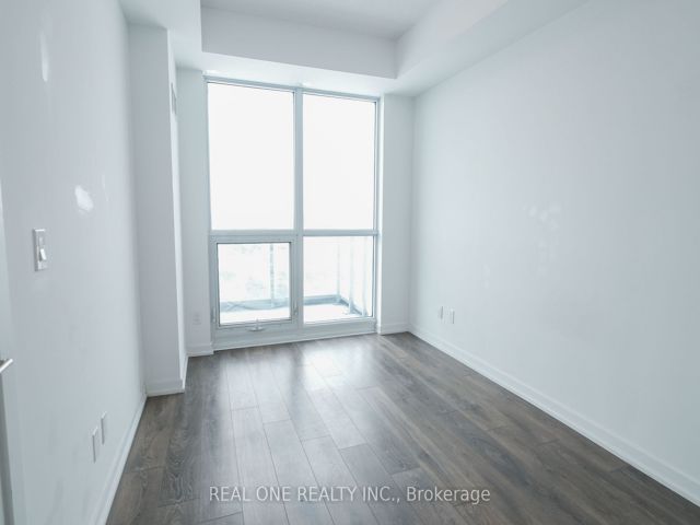 2207 - 32 Forest Manor Rd