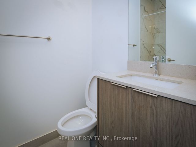 2207 - 32 Forest Manor Rd