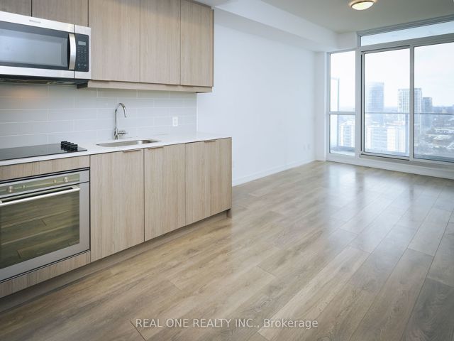 2207 - 32 Forest Manor Rd
