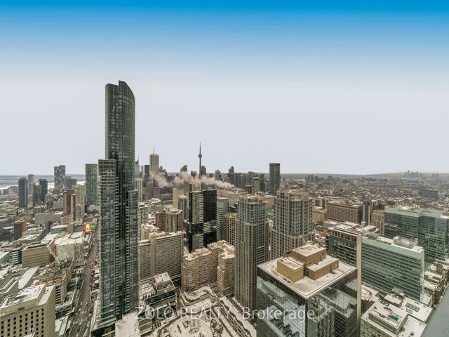 5911 - 7 Grenville St