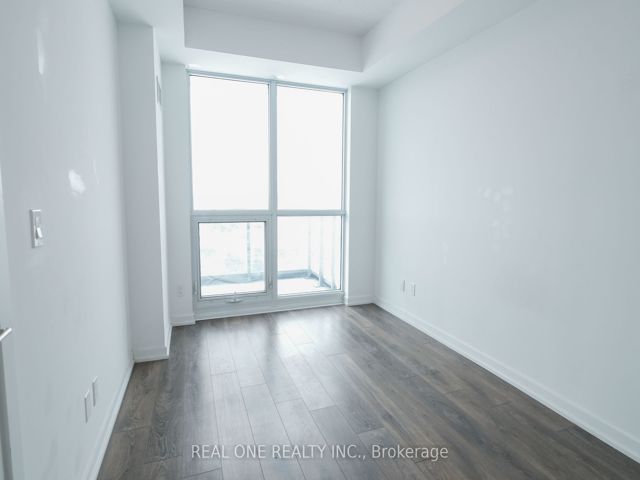 2207 - 32 Forest Manor Rd S
