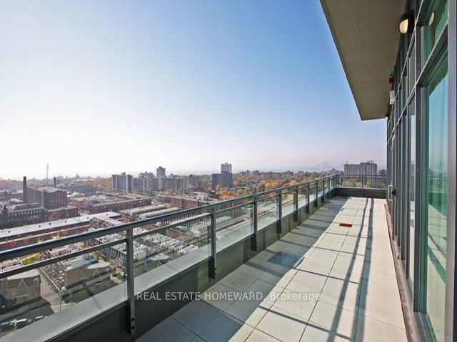 313 - 1171 Queen St W