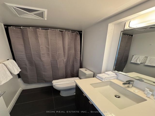 1003 - 155 Yorkville Ave