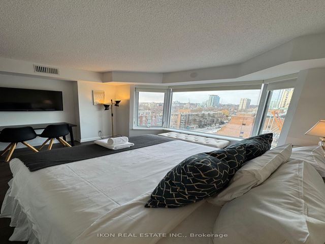 1003 - 155 Yorkville Ave