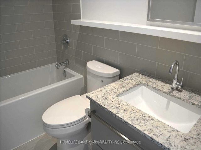 726 - 120 Varna Dr