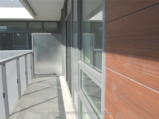 726 - 120 Varna Dr
