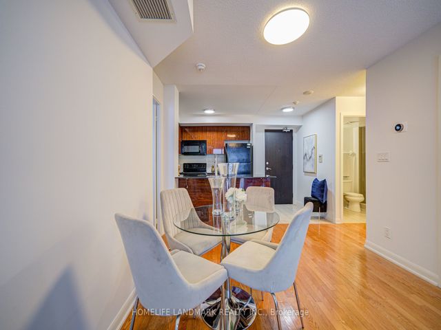 1603 - 5791 Yonge St