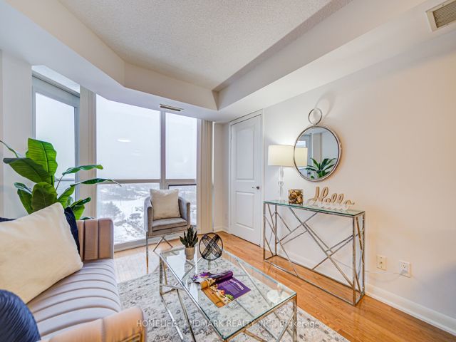 1603 - 5791 Yonge St