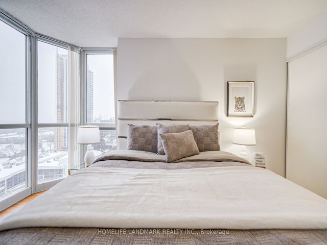 1603 - 5791 Yonge St