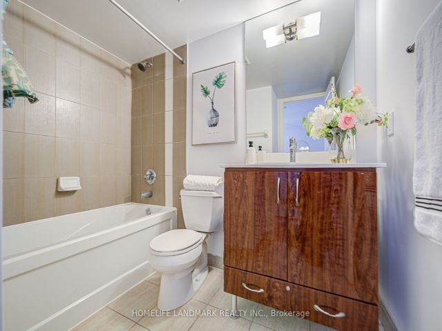 1603 - 5791 Yonge St