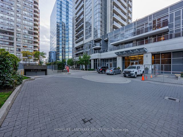 1603 - 5791 Yonge St