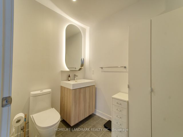 2808 - 15 Holmes Ave