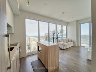 2808 - 15 Holmes Ave