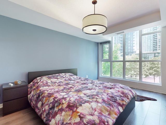 310 - 35 Bastion St