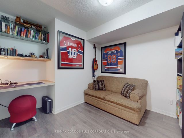 310 - 35 Bastion St