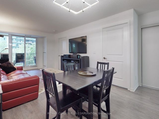 310 - 35 Bastion St
