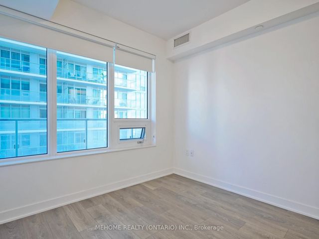 1201 - 195 Redpath Ave