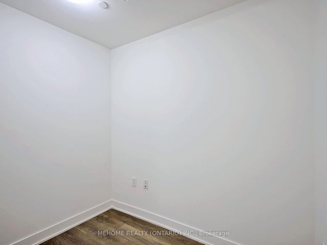 1201 - 195 Redpath Ave