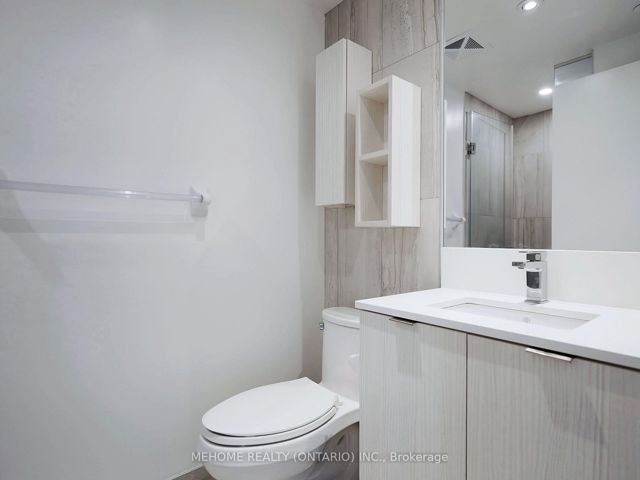 1201 - 195 Redpath Ave