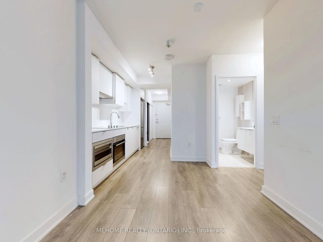 1201 - 195 Redpath Ave
