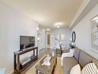 917 - 1700 Eglinton Ave E