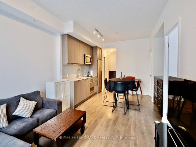 1902 - 38 Forest Manor Rd