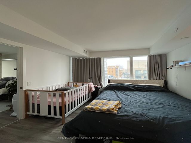 1613 - 77 Shuter St