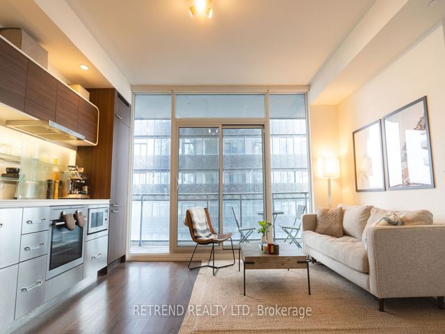 3311 - 45 Charles St E