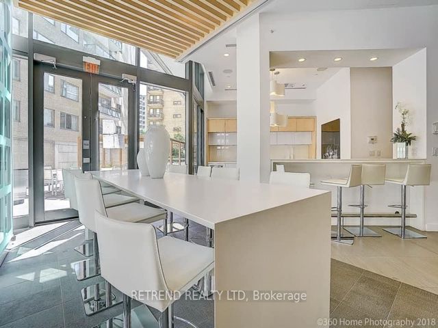 3311 - 45 Charles St E