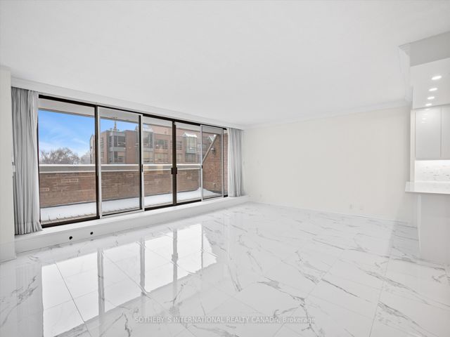 408 - 55A Avenue Rd