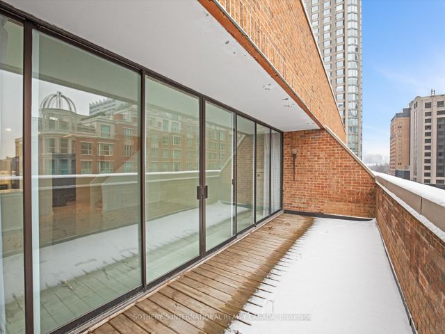 408 - 55A Avenue Rd